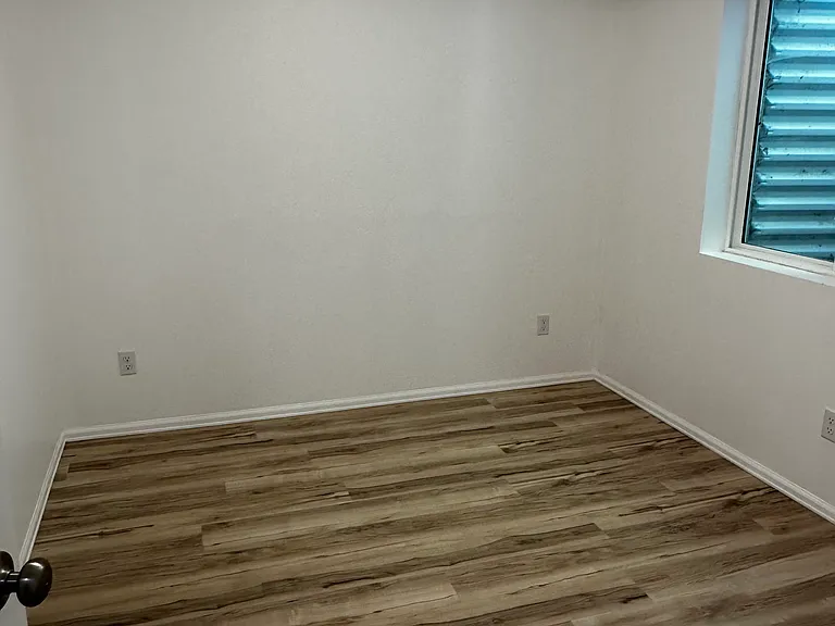 5877 W 117th Pl — Photo 15