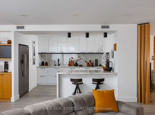 245 The Donway W #311, Toronto, ON
