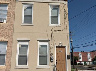 602 Point St, Camden, NJ 08102