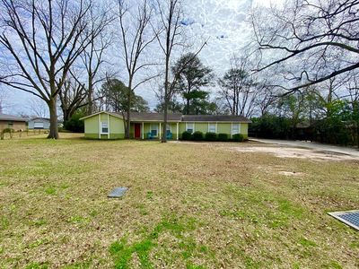 2464 Westgate Pkwy, Dothan, AL, 36303