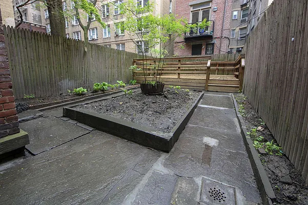 Rented by Guidance Realty Corp. | media 4