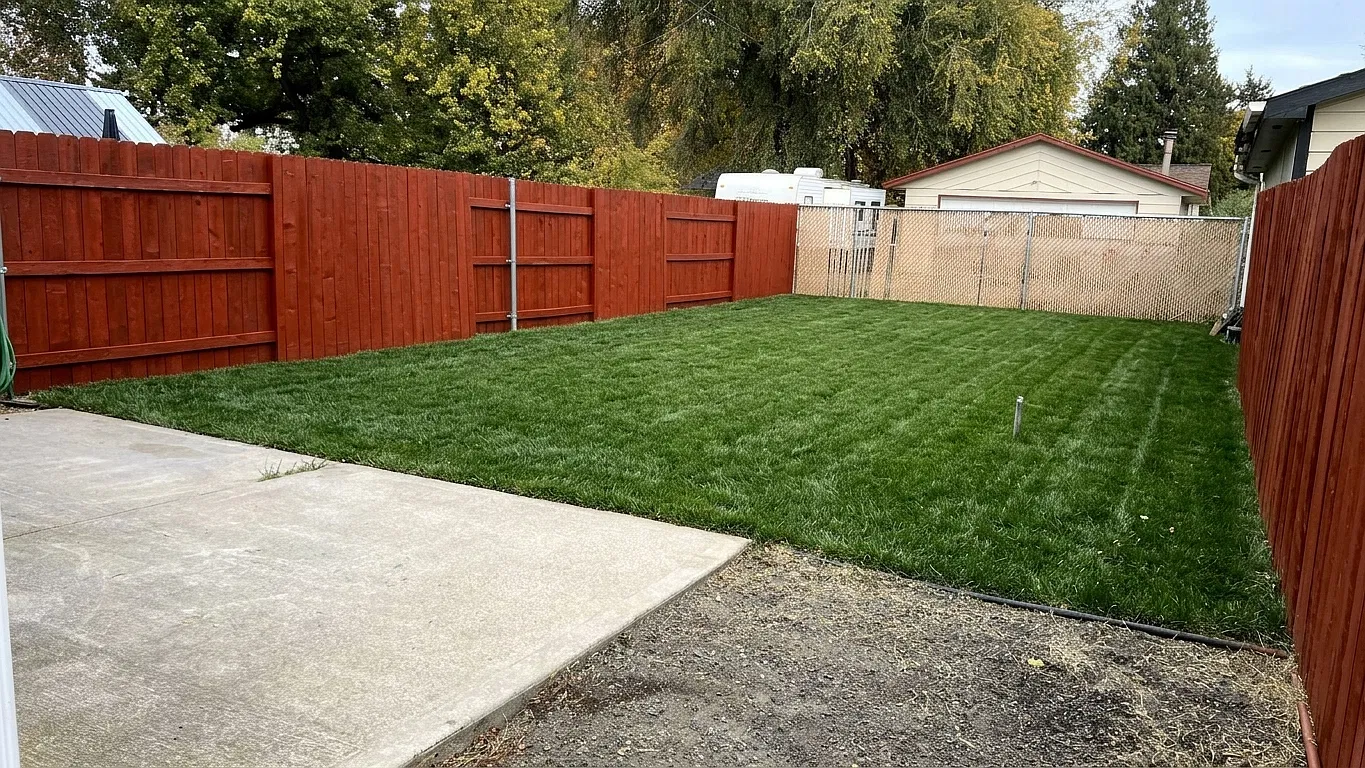 3 bed, 2.5 bath, 1550 sqft, $2,200 — Photo 2