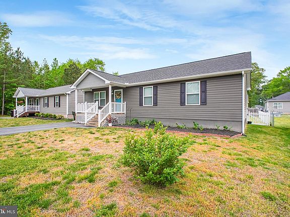 3rd image of 59 Rustic Ln