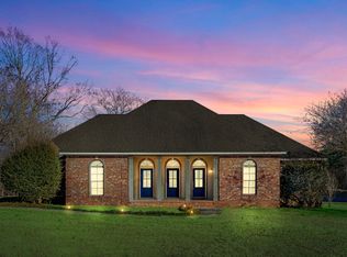 42 Hatten Rd, Hattiesburg, MS 39402