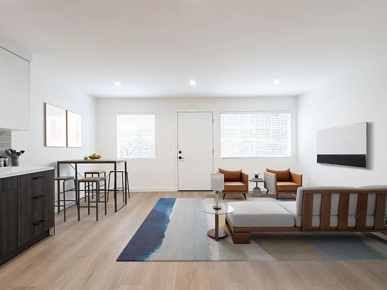 611 N Occidental Blvd — Photo 18
