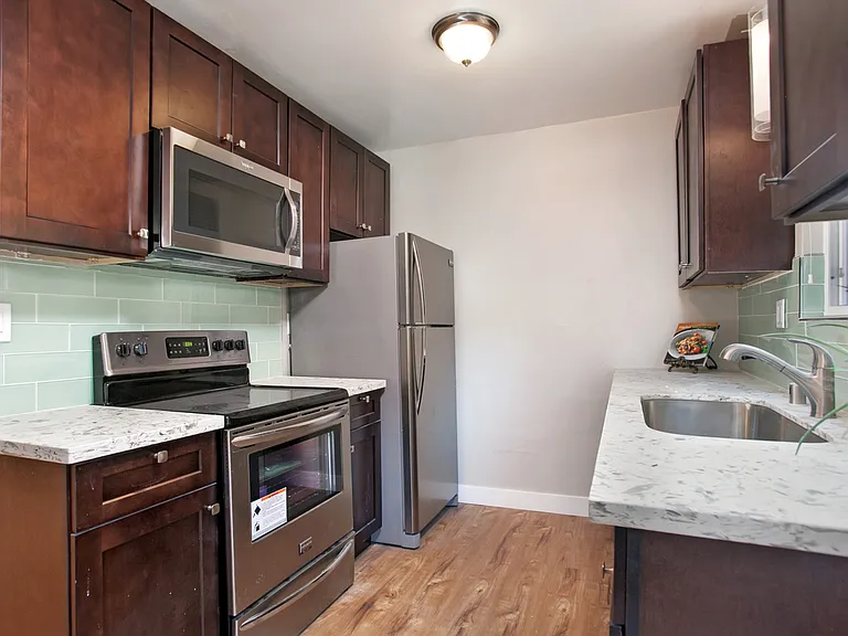 4405 Menlo Ave #1 — Photo 2
