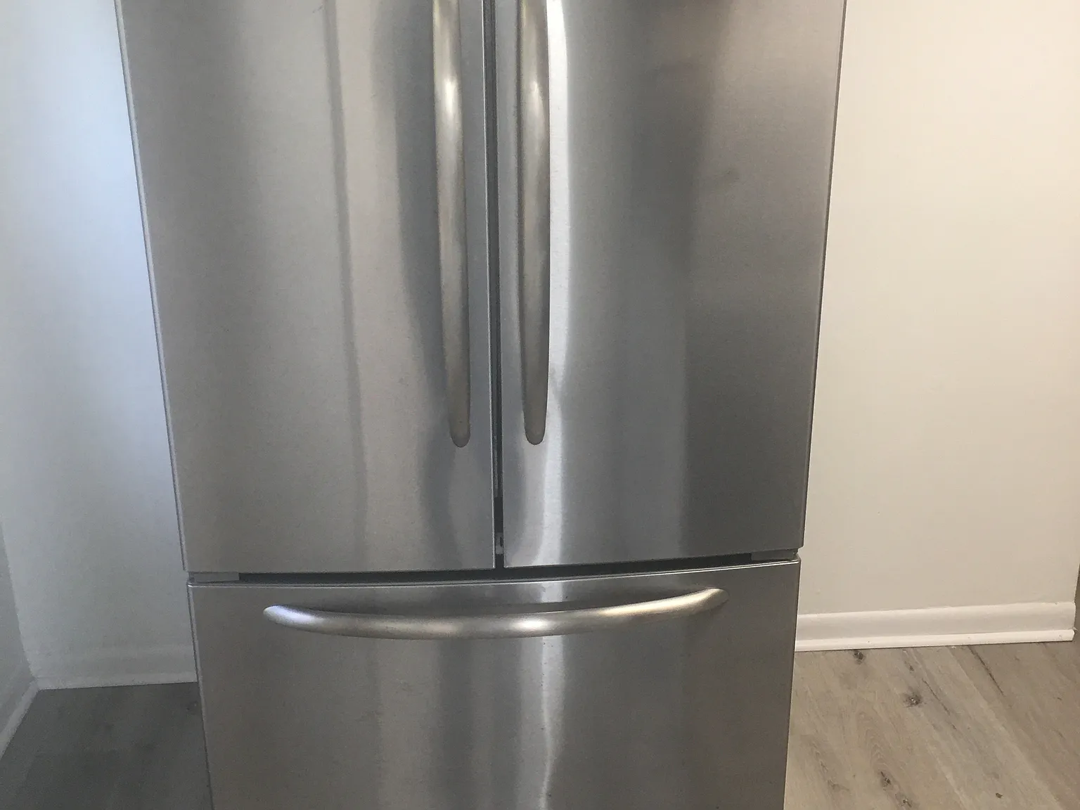 6 bed, 1600 sqft, $890 — Photo 4