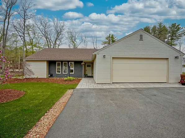 39 Dow Lane, Rye, NH 03870