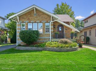 245 N Myrtle Ave, Elmhurst, IL 60126