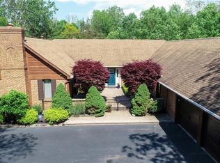 5471 Chestnut Ridge Rd, Orchard Park, NY 14127