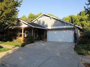 163 Max Loop, Talent, OR 97540