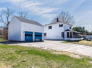 302 Mill St, Auburn, ME 04210