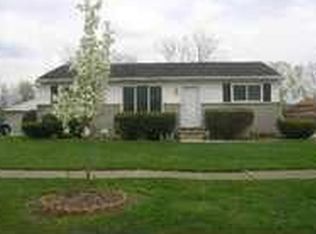 26759 Willow Cv, Woodhaven, MI 48183