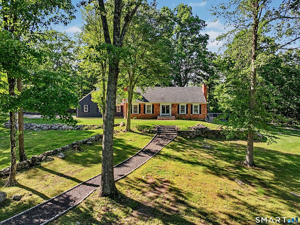 1st image of 301 Redding Road