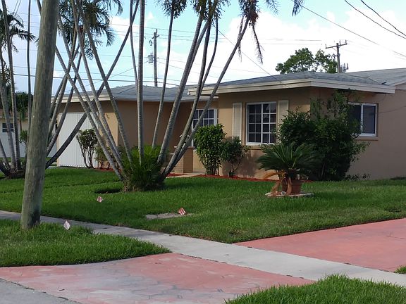 5th image of 2390 NW 34th Ter