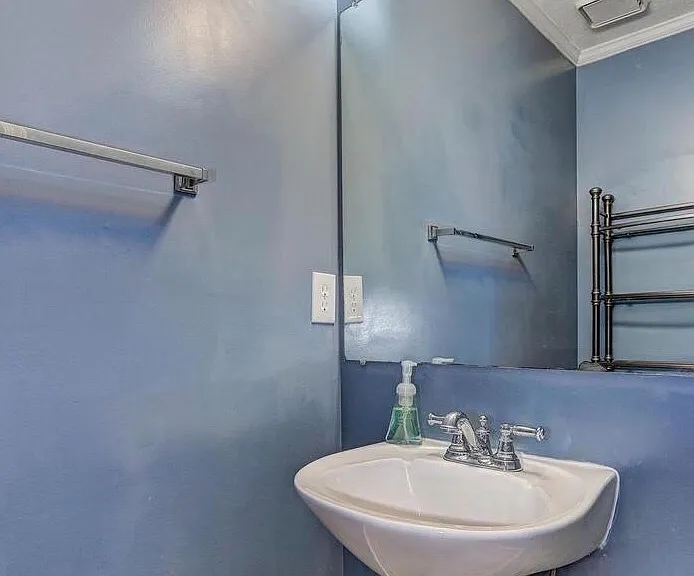 307 Stafford Mews Ln — Photo 9