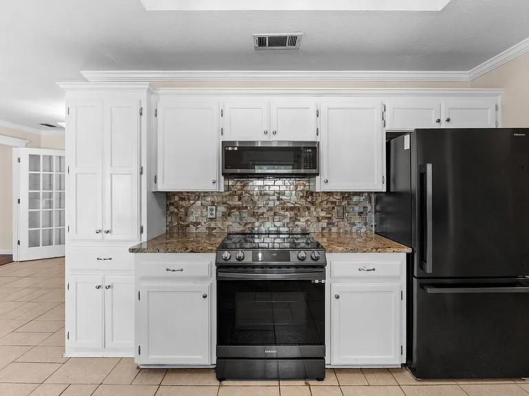 122 County Road 4936 — Photo 19