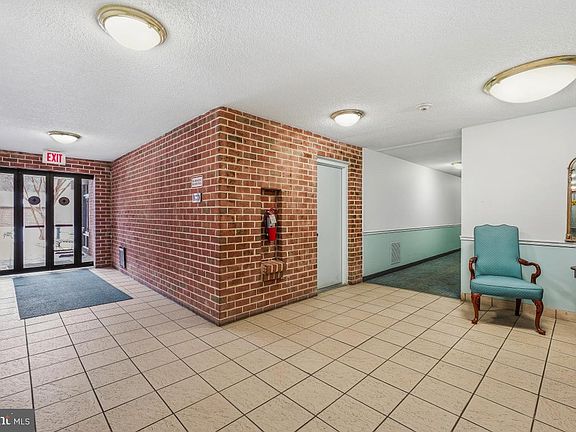 3rd image of 15310 Pine Orchard Dr #84-1E