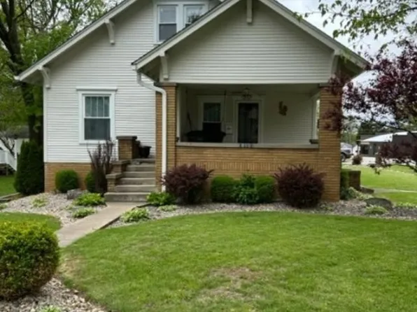 810 N High Street, Salem, IN 47167