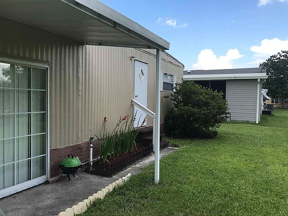 3rd image of 14560 Spyglass St