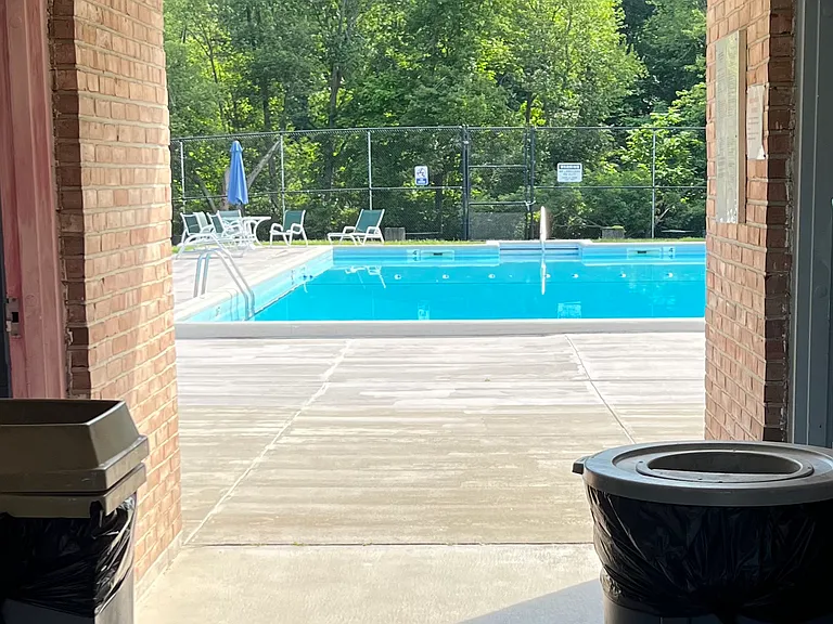 30 Washington Park Dr #5 — Photo 14