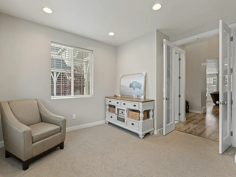 824-2800 W North Lake Dr — Photo 14