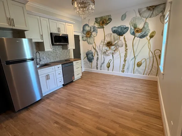 688 King St, Charleston, SC