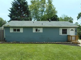 1542 Charles Dr, Glendale Heights, IL 60139