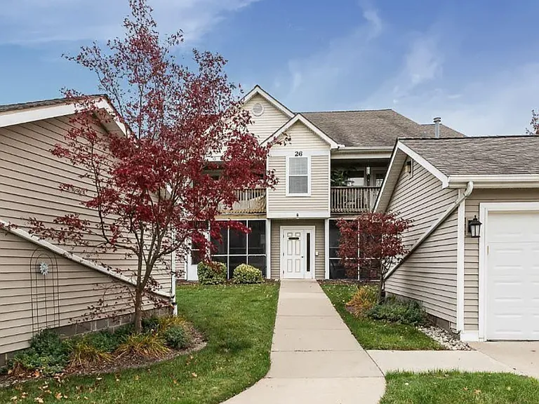 1575 Long Meadow Trail Dr #ENTIRE — Photo 1