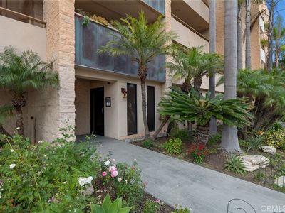 727 Esplanade Unit 306, Redondo Beach, CA, 90277