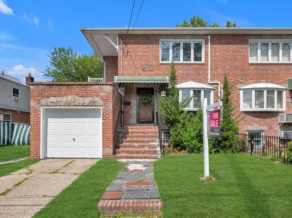 15043 21st Ave, Whitestone, NY 11357