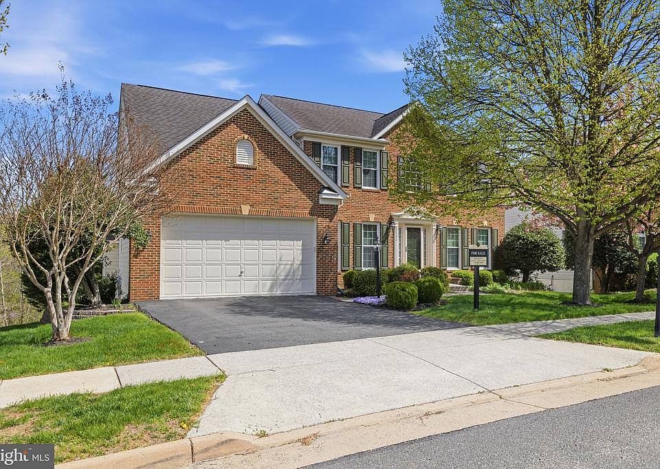 1st image of 43342 Coton Commons Dr