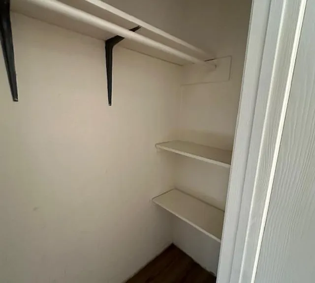 40 Phlox Dr — Photo 15