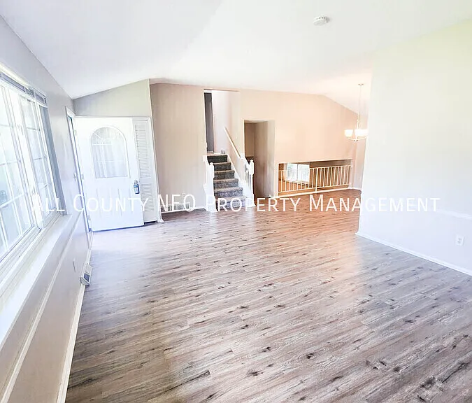 5727 Carolyn Dr — Photo 19