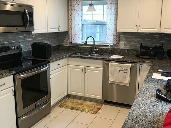 2nd image of 4441 Duneden Ave