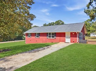 116 Smith St, Locust Grove, GA 30248