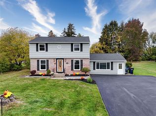1552 Schlegel Rd, Webster, NY 14580