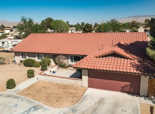 12585 Iroquois Rd, Apple Valley, CA 92308