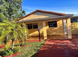5300 SW 6th St, Miami, FL 33134