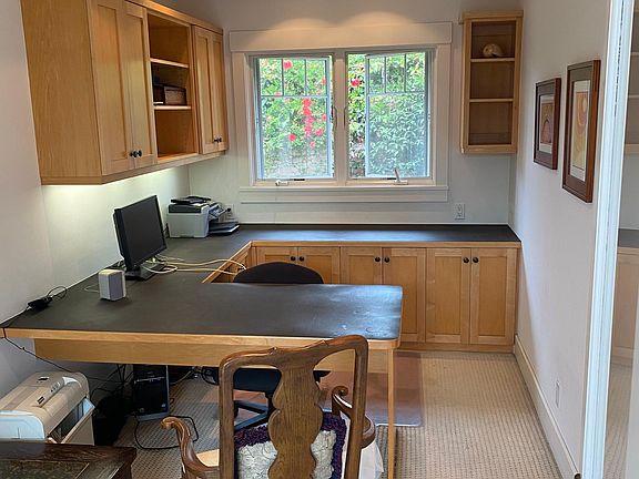 4th image of 6169 Vista De La Mesa