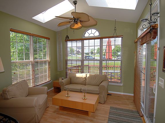 2nd image of 6156 Taffy Ct