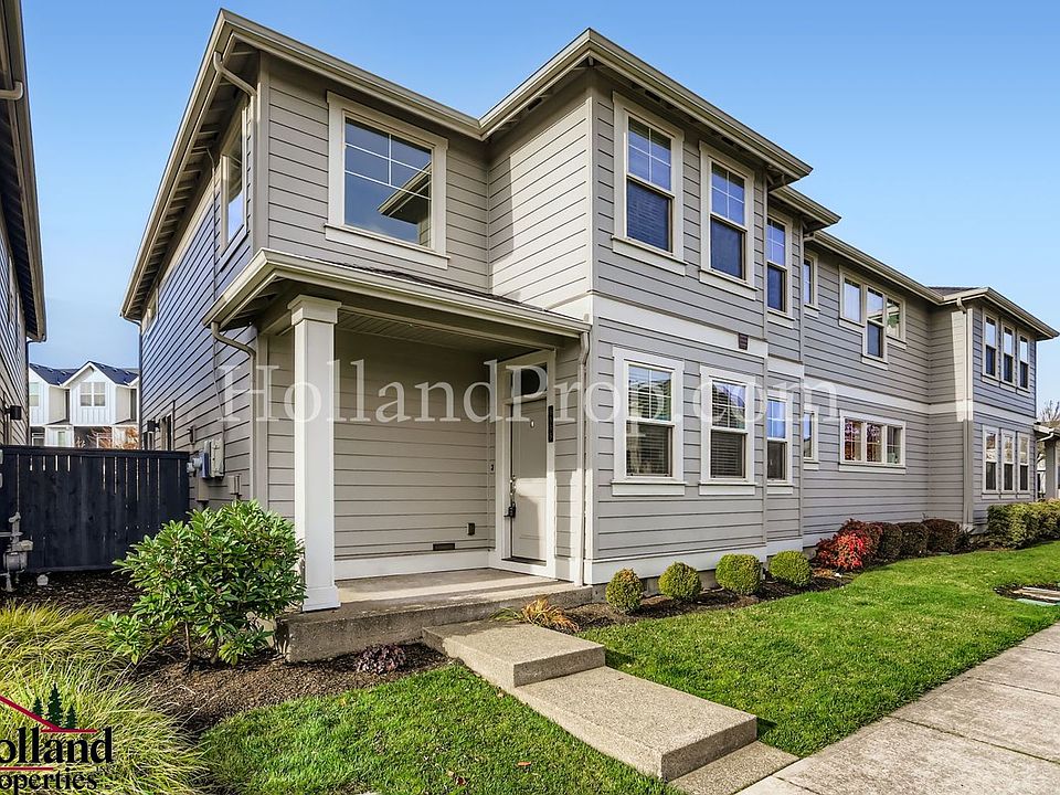 1st image of 3333 SE Oakmeade Ave