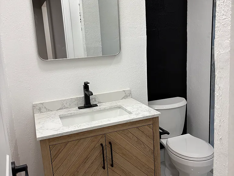 101 Southside Ave #1B — Photo 6