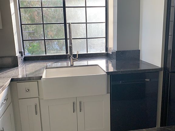 2nd image of 1545 Apache Dr Unit B