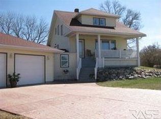 109 N Jessie, Lake Benton, MN 56149
