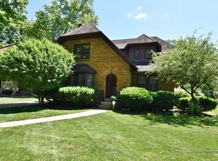 914 Hardin Ave, Aurora, IL 60506