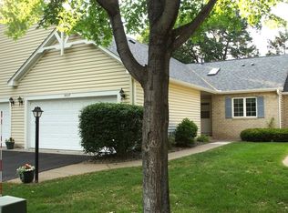 2627 Lake Court Dr, Mounds View, MN 55112