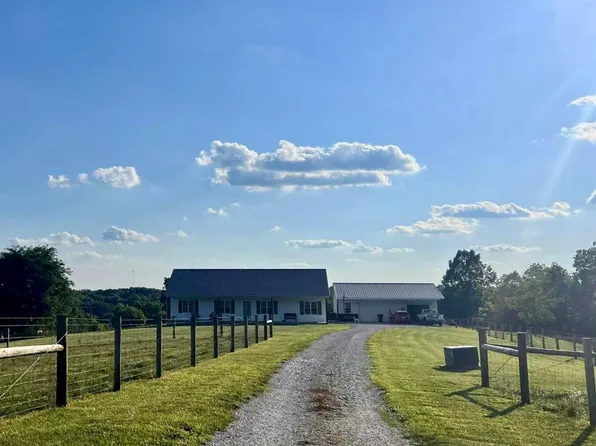 730 N Bluegrass Rd, Augusta, KY 41002