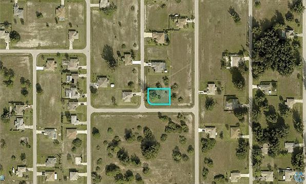 2nd image of 1701 NW 2nd Pl