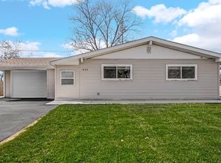 436 Cherry Ln, Glenview, IL